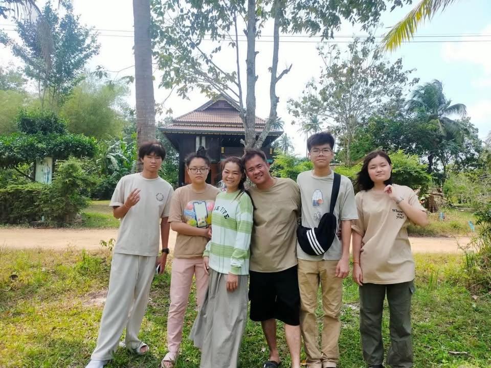 โฮมสเตย์บ้านนายสิงโตเขาคูหา Ban Khu Ha Nai Екстериор снимка